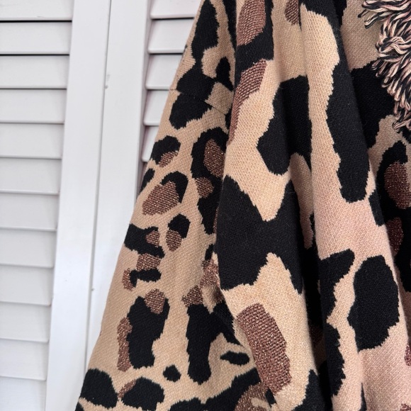 Chico’s Animal Print Fringe Cardigan Brown Metallic Mobwife Size 3 (XL/16) NWT - Picture 5 of 15